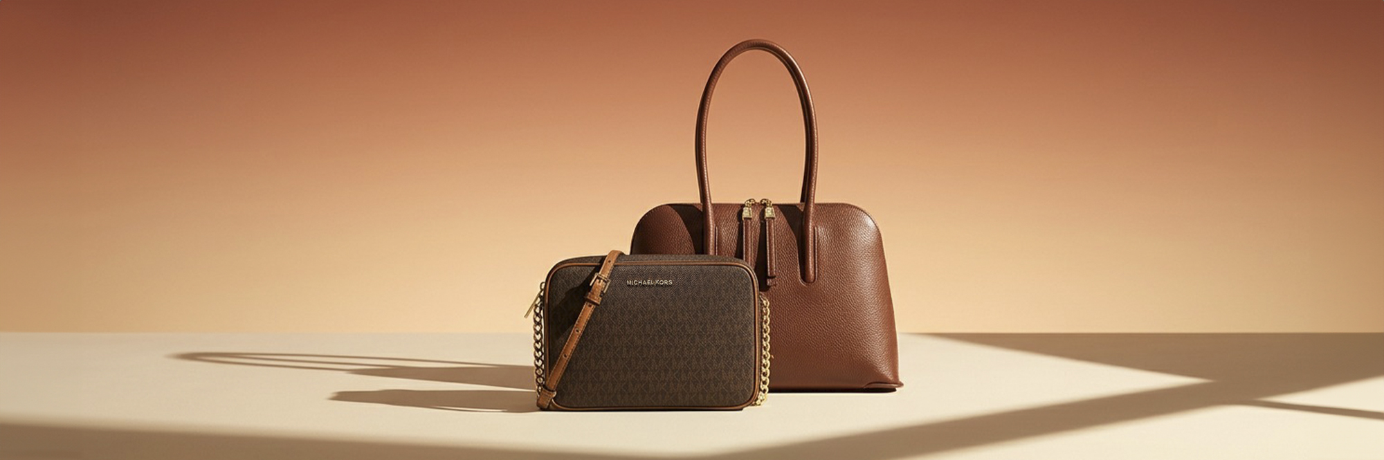 Michael Kors & Furla: baixa de preço · Só até sábado